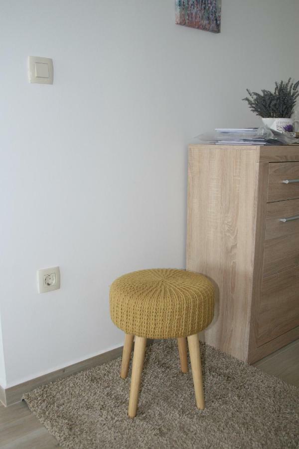 Apartment Aria Banjol Exteriör bild